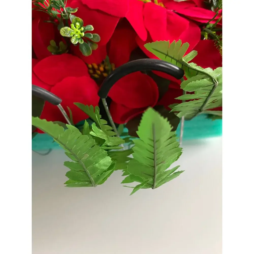 Poinsettia Centerpiece With Foam